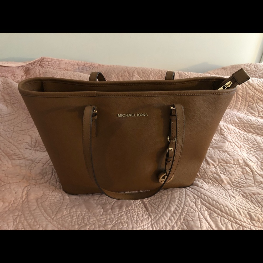 Large Michael Kors bag